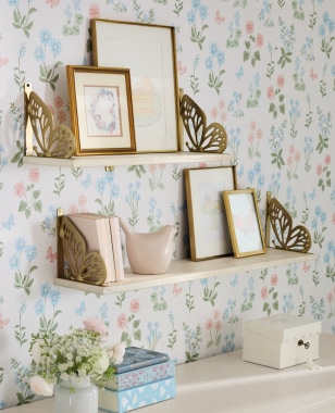 Fresh Ways to Decorate Their Room