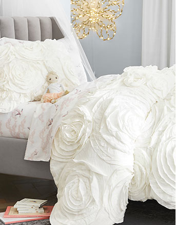 Monique Lhuillier Rosette Quilt