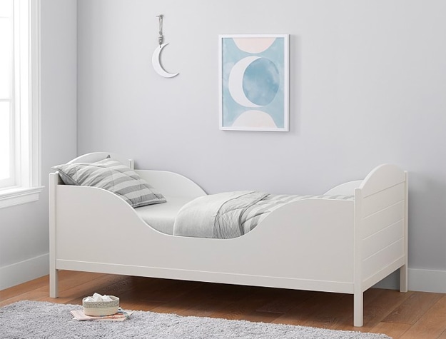 White toddler bed