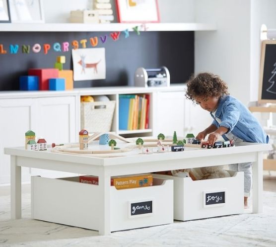 Contemporary table and chair set - FARMHOUSE - Pottery Barn Kids