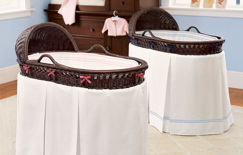 How to set up and use a bassinet