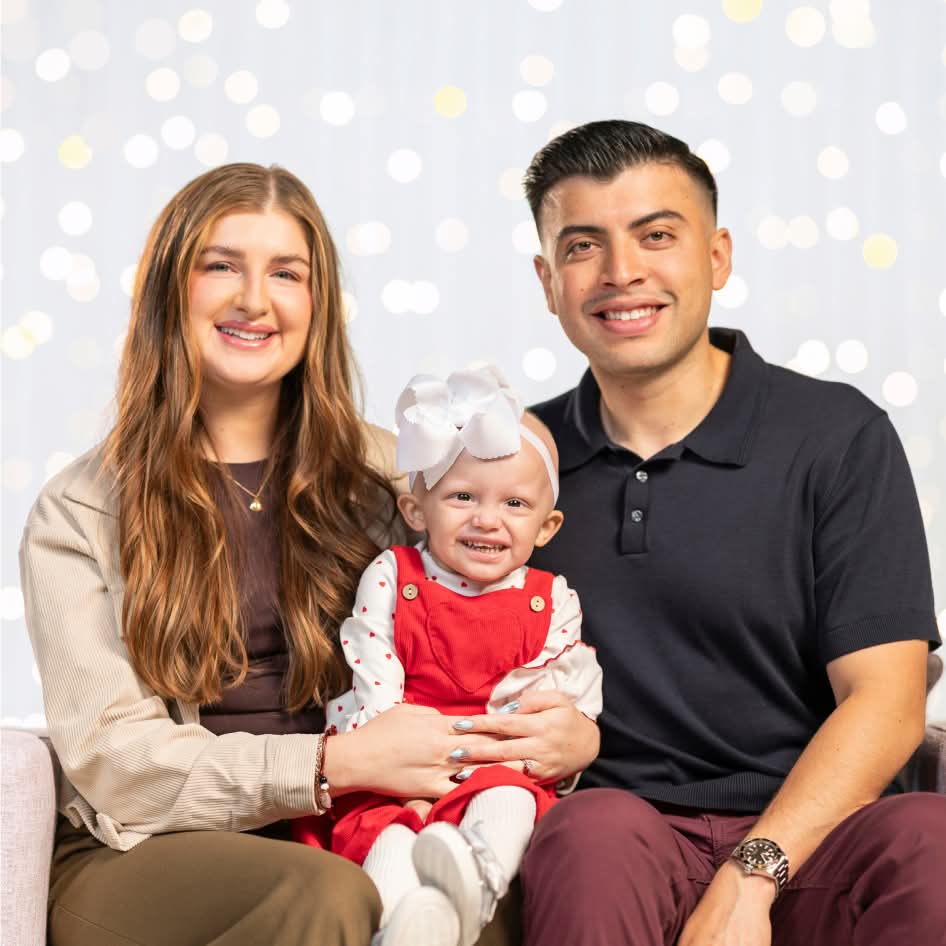 Valentina with her parents