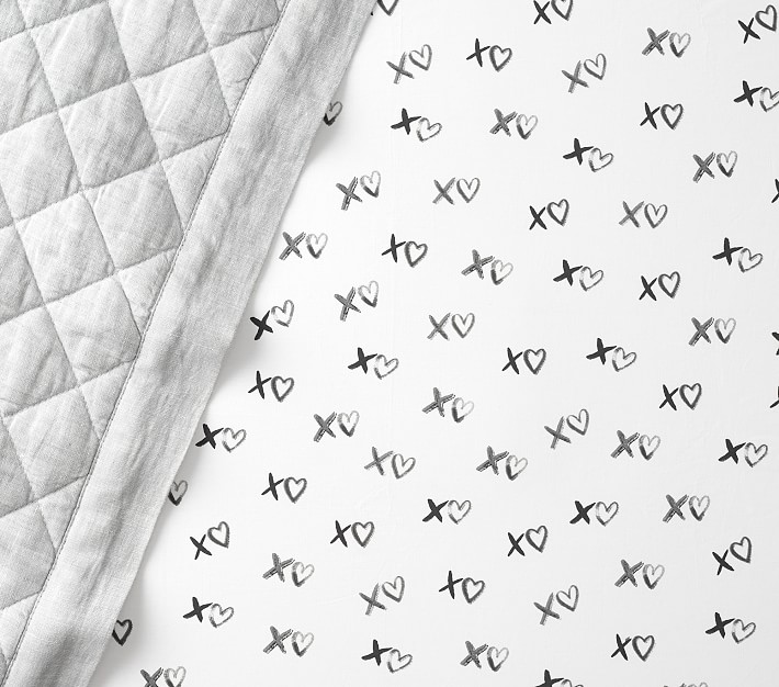 black and white fitted crib sheet