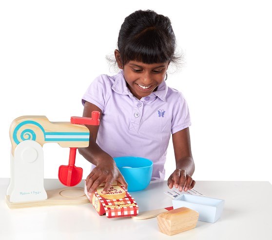 melissa and doug make a cake mixer set
