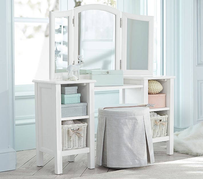 babies dressing table