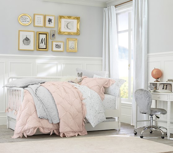pottery barn kids daybed