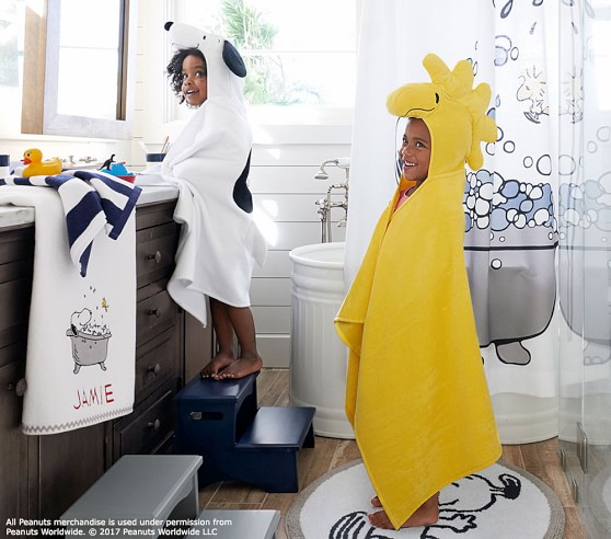 snoopy hooded towel