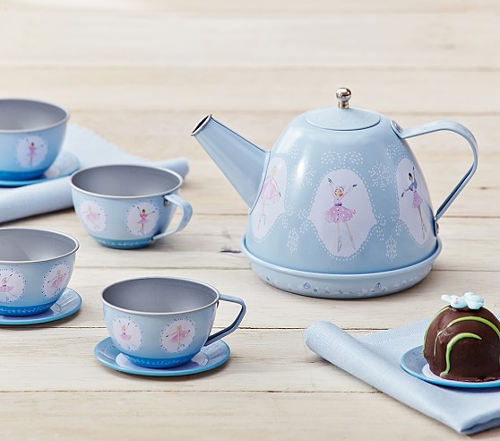 tin tea set