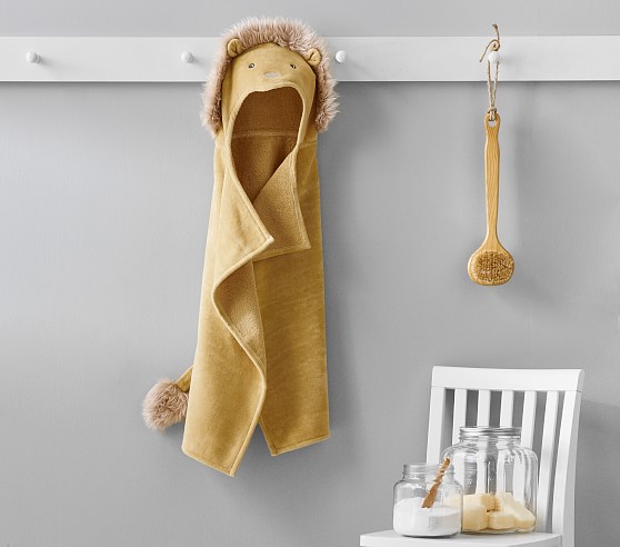 lion hooded towel
