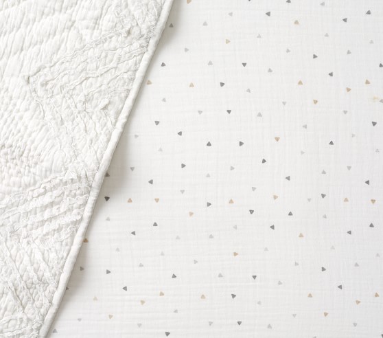 white fitted crib sheet