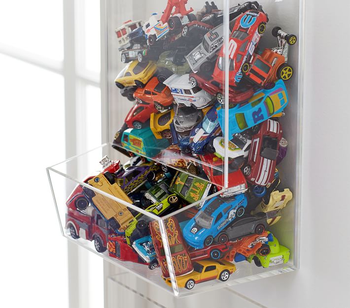 wall toy box