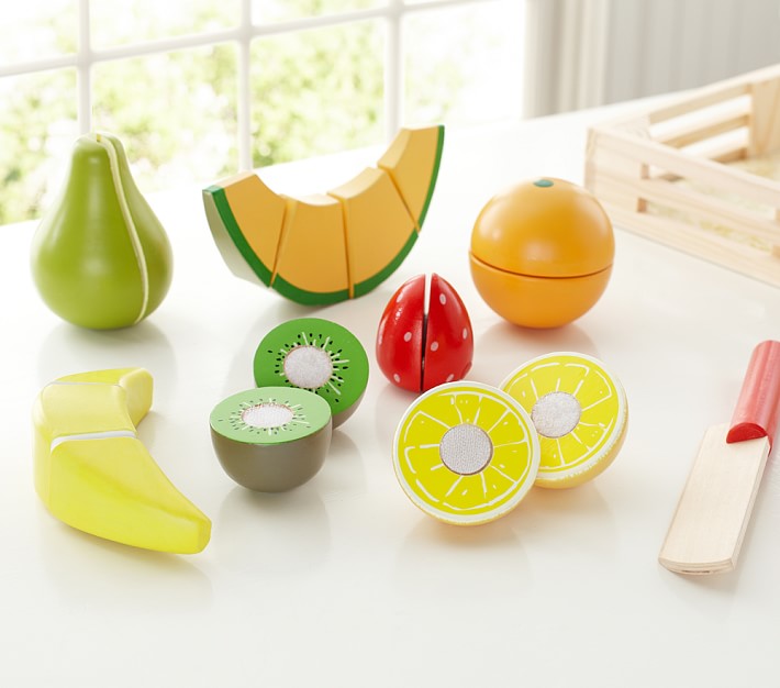 wooden fruit set