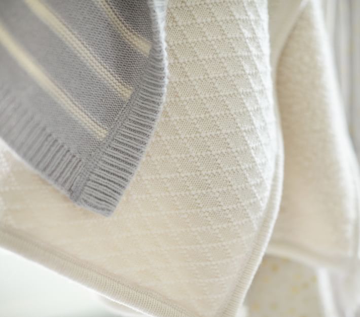 Luxe Cable Knit Sherpa Baby Blanket Pottery Barn Kids