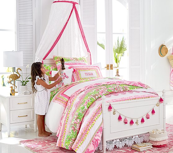 Details about   Pottery Barn Kids Lilly Pulitzer On Parade Twin Quilt NEW Pink 