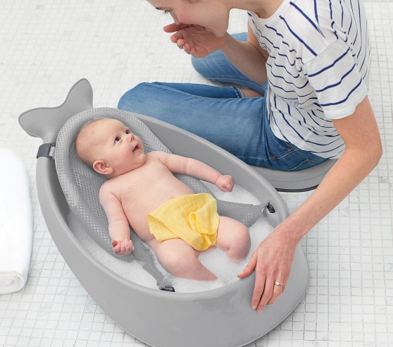 How To Use A Baby Bath Tub With Sling?