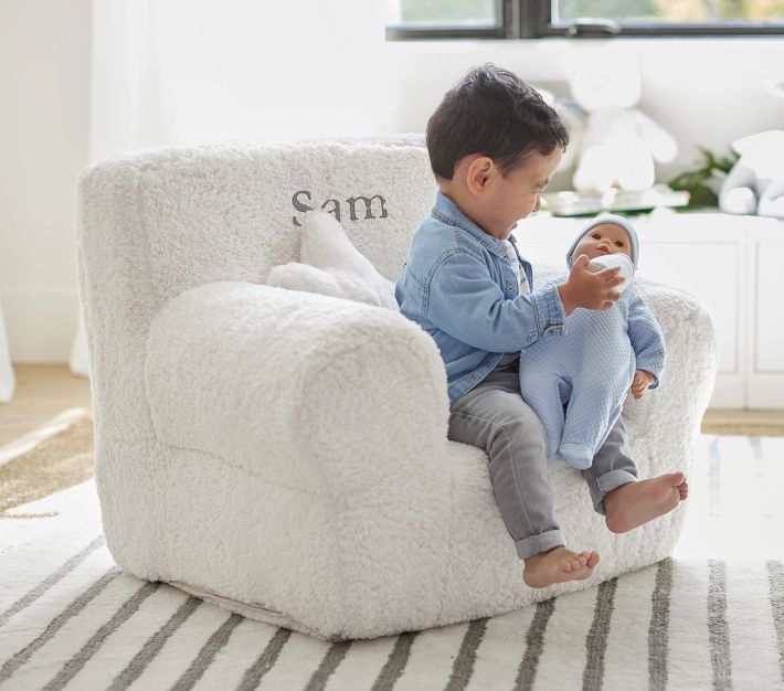 Pottery Barn Kids It Was Made JUST For Them✨? Pictured Left To Right: Oversized, Regular And My First Anywhere Tap Below To Shop And Find Their Perfect Seat! #lovemypbk Shop | conagi.com.br