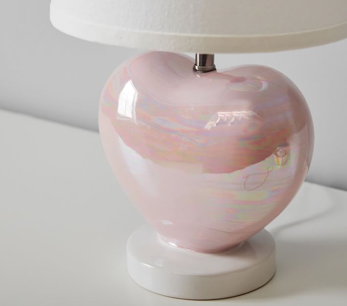 pink heart table lamp