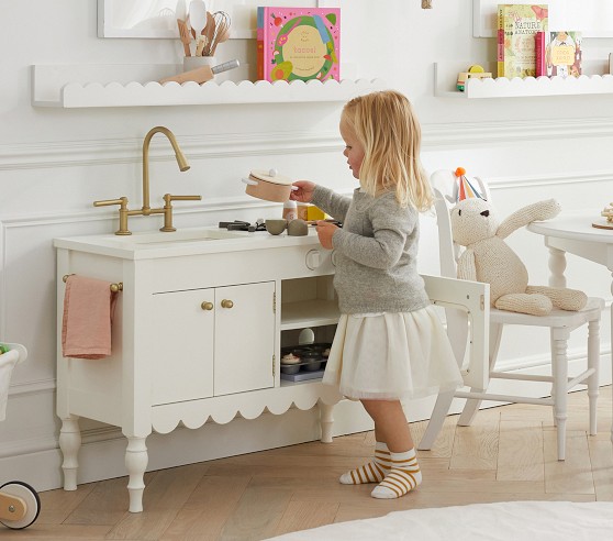 Penny Play Kitchen Pottery Barn Kids   Penny Play Kitchen C 