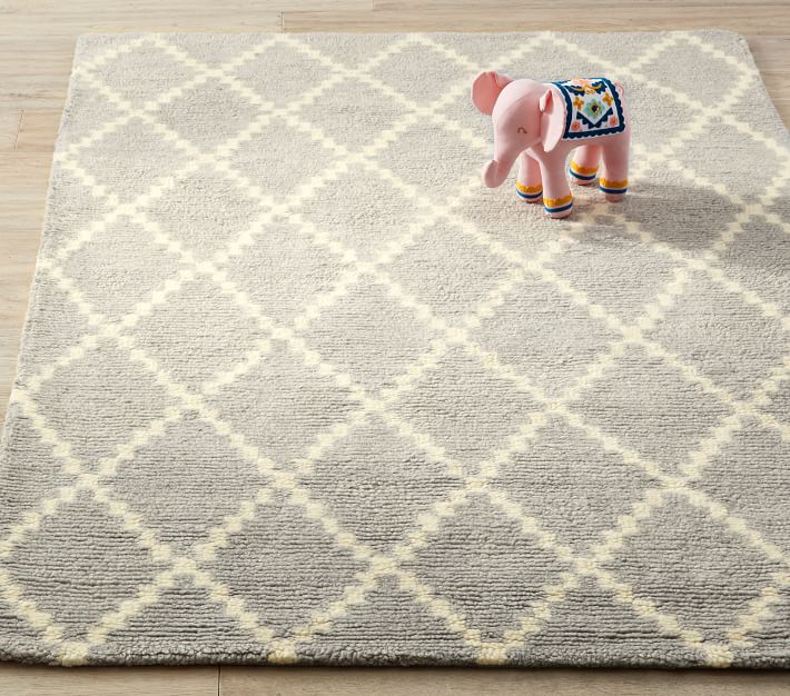 Ramsbury Pink Trellis Wool Rug