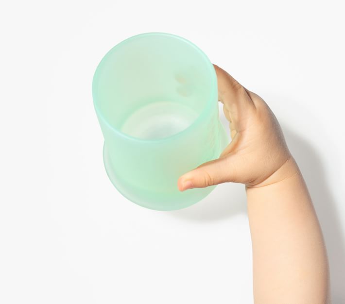 https://assets.pkimgs.com/pkimgs/ab/images/dp/wcm/202329/0145/olababy-silicone-cup-set-of-2-o.jpg