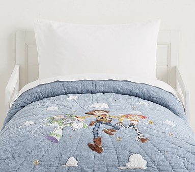 https://assets.pkimgs.com/pkimgs/ab/images/dp/wcm/202334/0069/disney-and-pixar-toy-story-toddler-quilt-m.jpg