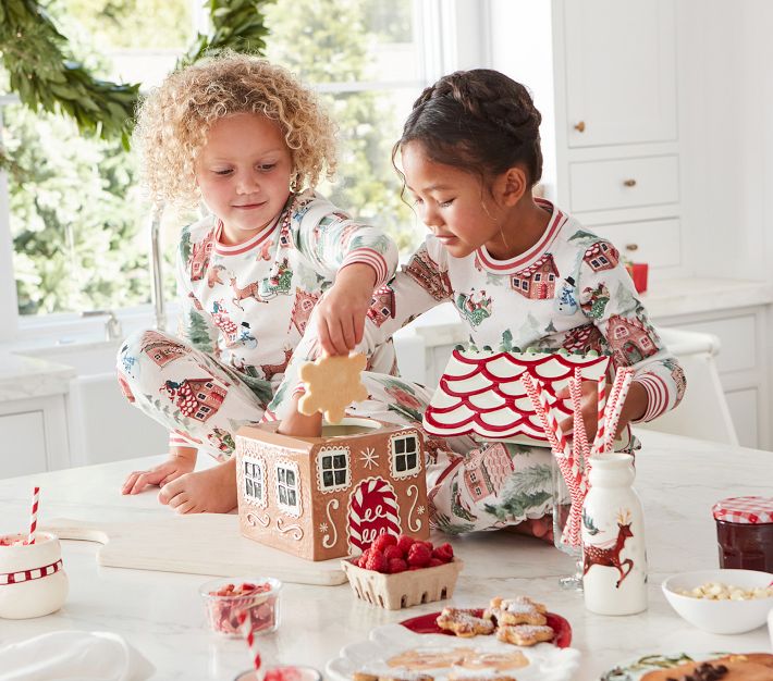 CHILDREN'S CHRISTMAS GINGERBREAD HOUSE LETTER BOX - Brown