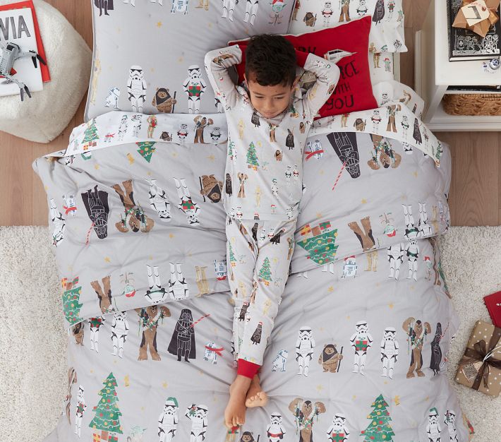 https://assets.pkimgs.com/pkimgs/ab/images/dp/wcm/202336/0004/star-wars-holiday-organic-pajama-set-o.jpg