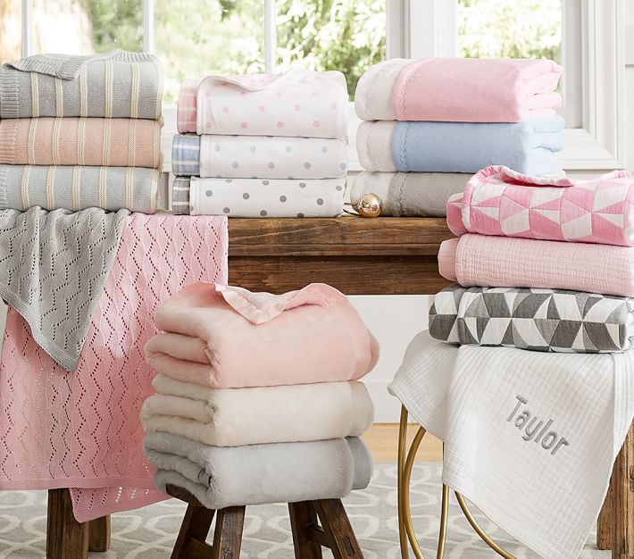 Pottery barn outlet kids baby blanket