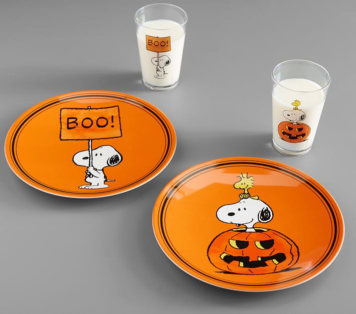 Snoopy Pottery Barn peanuts Halloween pumpkin plate cup lunch holiday gift  set