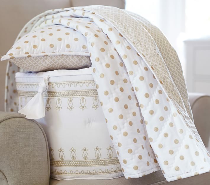 Gold baby clearance bedding