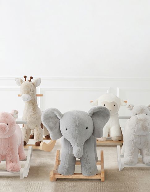 Pottery Barn Kids on X: Fun, functional & oh-so-dreamy! Shop the details  of this space for your home! #lovemypbk Shop here:    / X