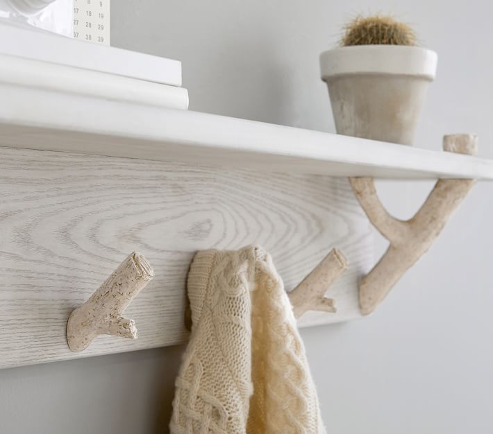Scalloped Tiered Shelf with Hooks