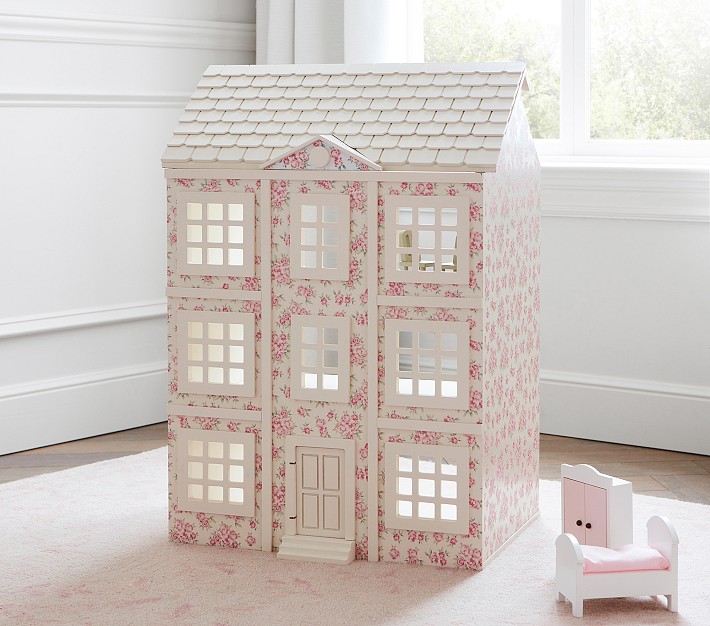 Traditional, authentic and quality dolls houses for sale