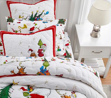 Grinch Kids Quilt | Pottery Barn Kids