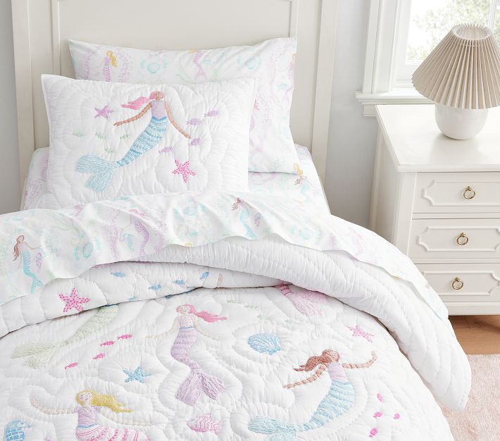 Children's Fabric, Mermaid Fabric, cotton or Fleece 668 - Beautiful Quilt