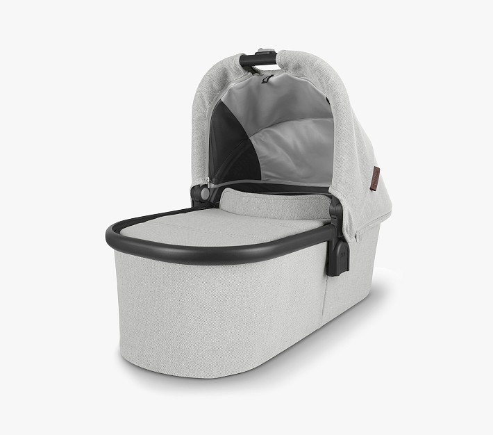 Uppababy bassinet hot sale boot cover