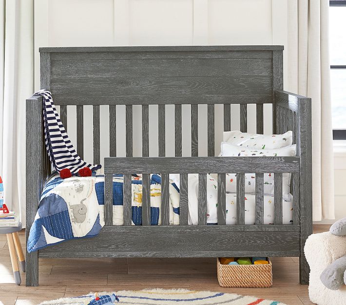 Pottery barn shop kids charlie crib