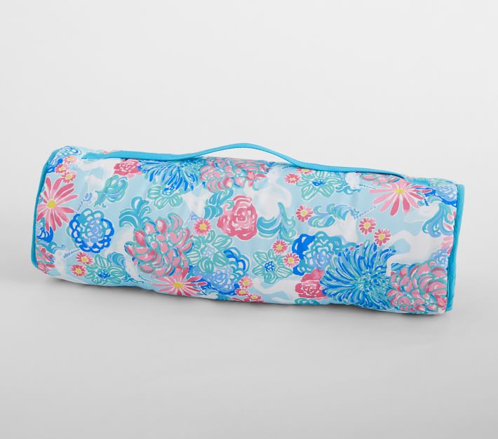 https://assets.pkimgs.com/pkimgs/ab/images/dp/wcm/202350/0076/mackenzie-lilly-pulitzer-unicorns-in-bloom-nap-mat-o.jpg