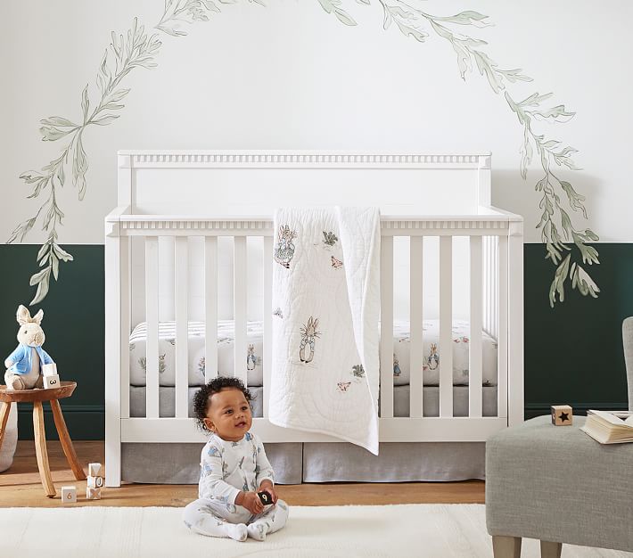 Peter rabbit shop crib set