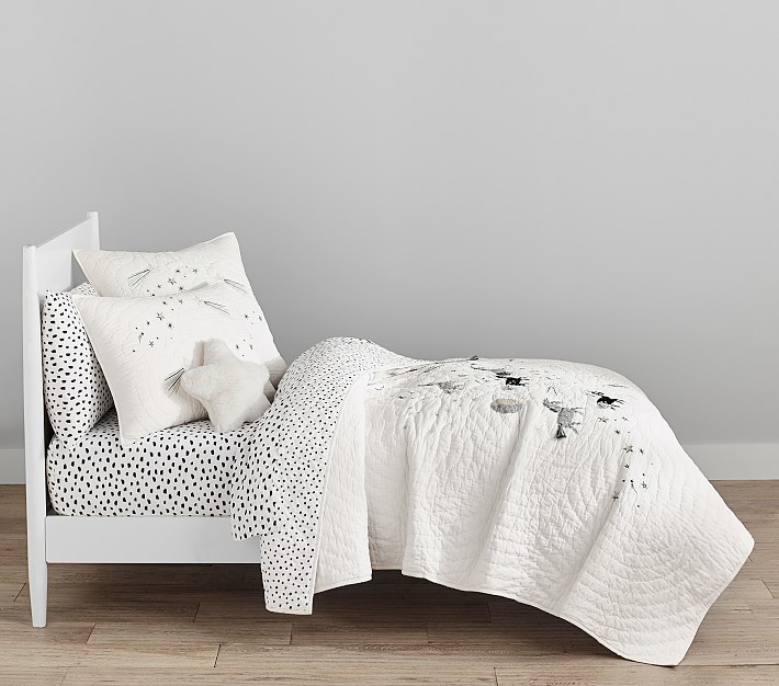 Pottery barn outlet unicorn bedding