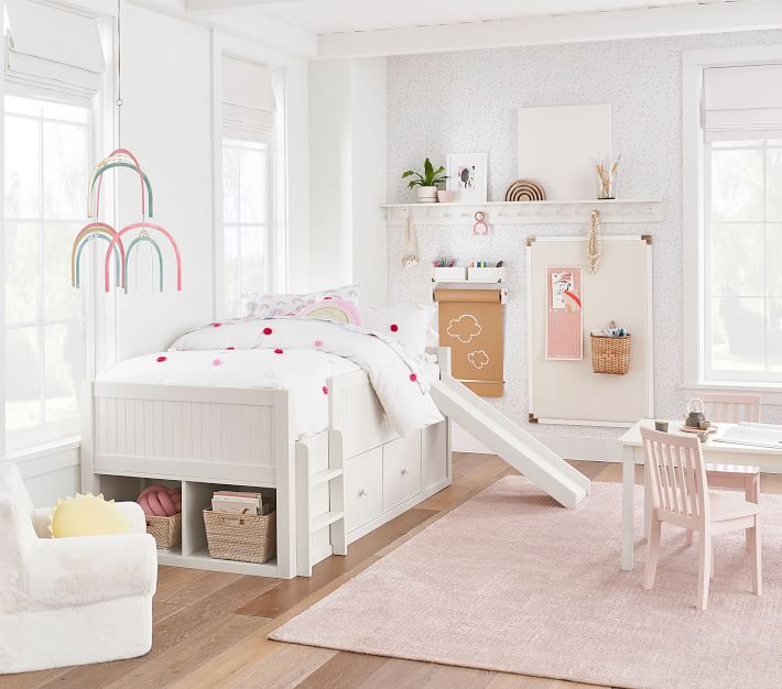 Pottery barn store kids girls bedroom