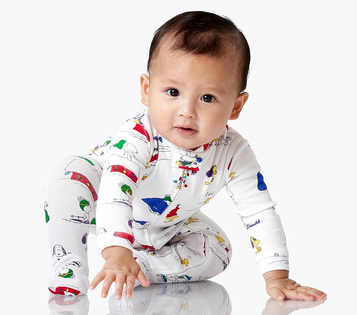 Peanuts® Snoopy® Holiday Organic Nursery Pajama Pottery Barn Kids