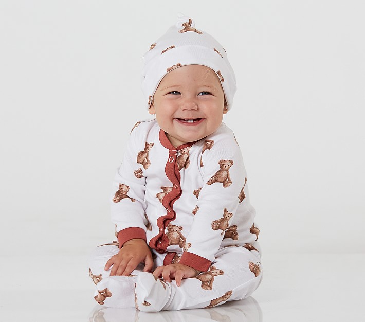 Teddy Bear Nursery Hat &amp; Pajama Set