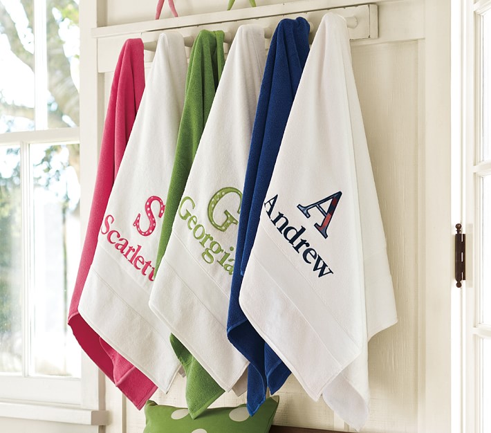 Personalized Appliqu&#233; Essential Bath Towels