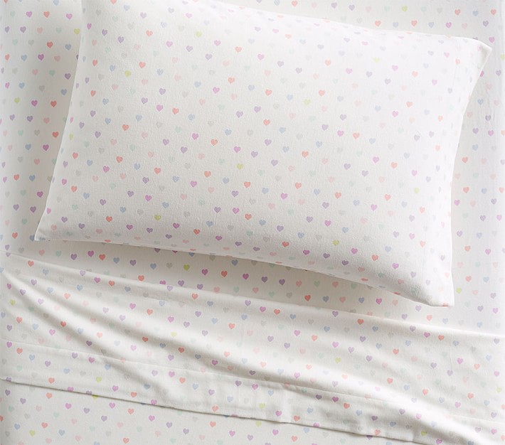 Flannel Multi Heart Organic Sheet Set &amp; Pillowcases