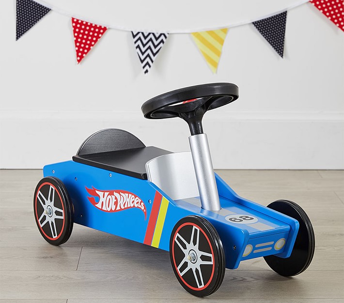 Hot Wheels<sup>&#174;</sup> Ride-On Car