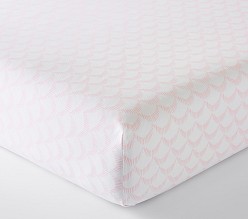 Scallop Geo Crib Fitted Sheet