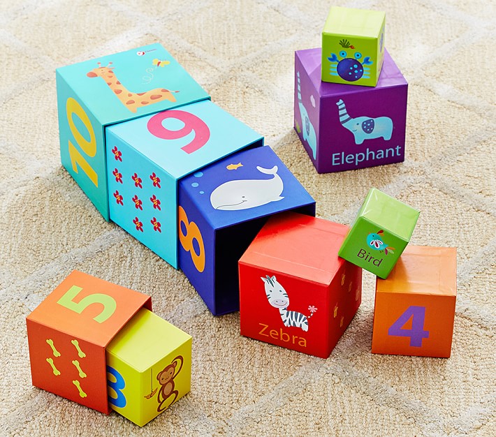 Animals and Numbers Stacking Cubes