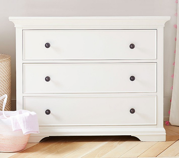 Larkin Dresser (45