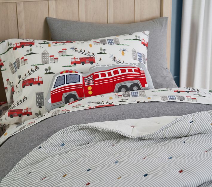 EUC Pottery Barn Kids Firetrucks shops Duvet Cover Full/Queen Gray Red Yellow